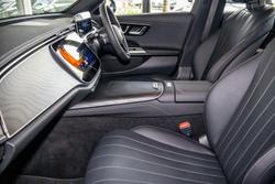 2025 Mercedes-Benz E-Class E200