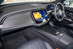 2025 Mercedes-Benz E-Class E200