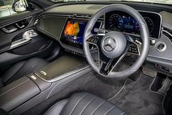 2025 Mercedes-Benz E-Class E200