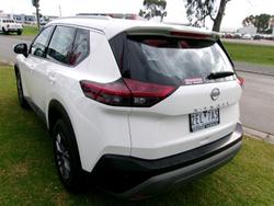 2024 Nissan X-TRAIL ST