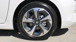 2025 Suzuki Swift Hybrid GLX
