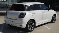 2025 Suzuki Swift Hybrid GLX
