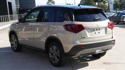 2025 Suzuki Vitara Turbo Hybrid