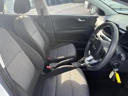 2023 Kia Stonic S
