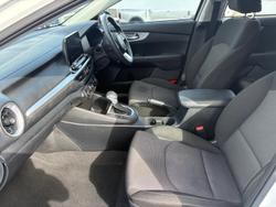 2024 Kia Cerato S