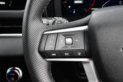 2025 Mitsubishi Outlander LS