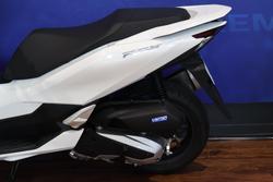 2025 Honda PCX125 White