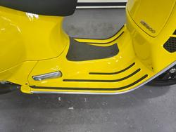 2022 VESPA GTS 300 SUPER SPORT Yellow