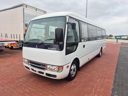 2015 Fuso Rosa 25 seat AUTO Deluxe Bus