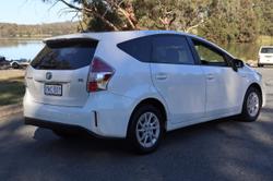 2017 Toyota Prius V Hybrid