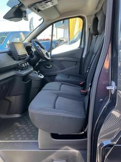 2026 Renault Trafic Premium