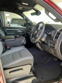 2026 Ram 1500 BIG Horn (6-4 Tub) Mhev (4x4)