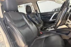 2016 Mitsubishi Pajero Sport GLS