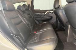 2016 Mitsubishi Pajero Sport GLS