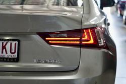 2016 Lexus IS 200t F Sport