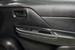 2023 Mitsubishi Triton GLX