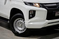 2023 Mitsubishi Triton GLX