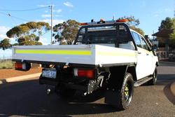 2022 Toyota Hilux SR