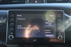 2022 Toyota Hilux SR