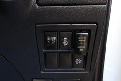 2022 Toyota Hilux SR