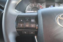 2022 Toyota Hilux SR