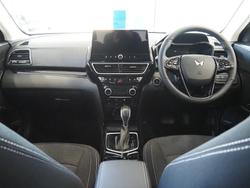 2025 Mahindra XUV3XO AX5L