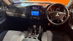 2007 Mitsubishi Pajero VR-X