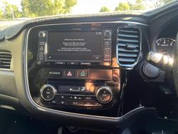 2015 Mitsubishi Outlander XLS
