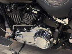 2021 Harley-Davidson Sport Glide 107 (FLSB) Softail Black