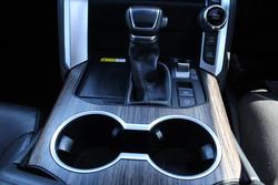 2022 Toyota Landcruiser VX