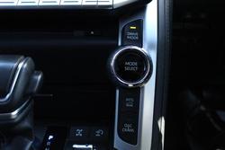 2022 Toyota Landcruiser VX