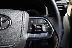 2022 Toyota Landcruiser VX