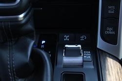 2022 Toyota Landcruiser VX