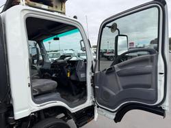 2008 Isuzu N Series NPR 400
