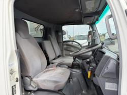 2008 Isuzu N Series NPR 400