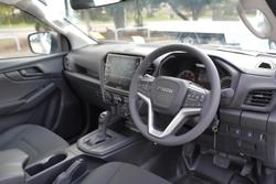 2025 Isuzu D-MAX SX High Ride