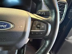 2022 Ford Everest Platinum