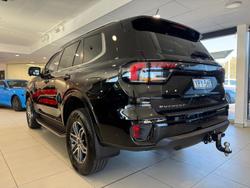 2022 Ford Everest Platinum