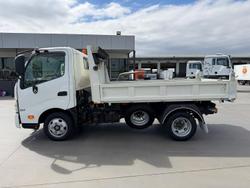 2018 Hino 300 Series 617