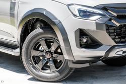 2026 Isuzu D-MAX X-TERRAIN MY25.5 4X4 Dual Range Wolfram Grey