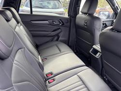 2025 Isuzu MU-X LS-T MY25.5 4X4 Dual Range Mercury Silver