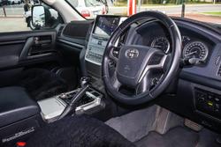 2016 Toyota Landcruiser GXL