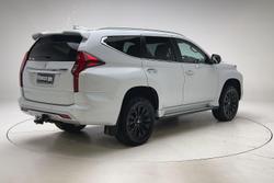 2022 Mitsubishi Pajero Sport GLS