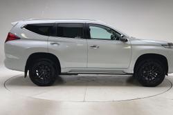 2022 Mitsubishi Pajero Sport GLS