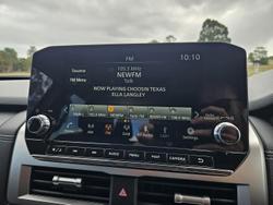 2026 Nissan Navara ST-X