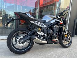 2023 Triumph STREET TRIPLE RS SILVER