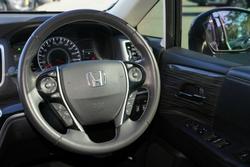 2017 Honda Odyssey VTi-L