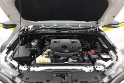 2022 Toyota Hilux SR