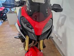 2022 BMW Motorrad F 900 XR SPORT RACING RED