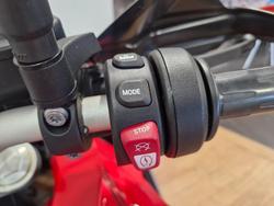 2022 BMW Motorrad F 900 XR SPORT RACING RED